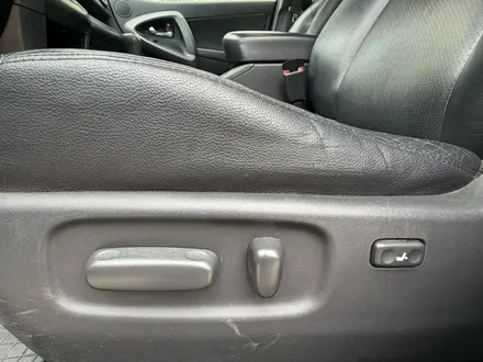 Toyota RAV4 2011 года за 7 500 000 тг. в Усть-Каменогорск – фото 13