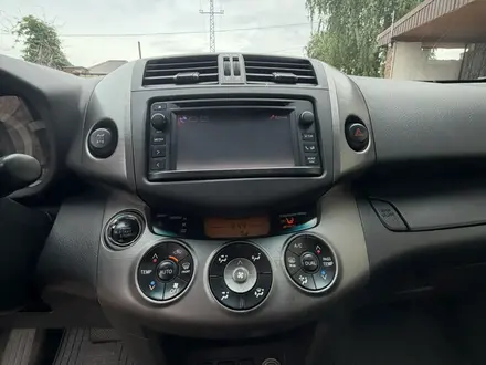 Toyota RAV4 2011 года за 7 500 000 тг. в Усть-Каменогорск – фото 15