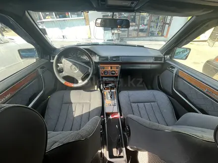 Mercedes-Benz E 220 1994 годаүшін3 100 000 тг. в Алматы – фото 5