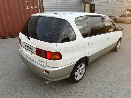 Toyota Ipsum 1997 года за 3 300 000 тг. в Алматы – фото 10