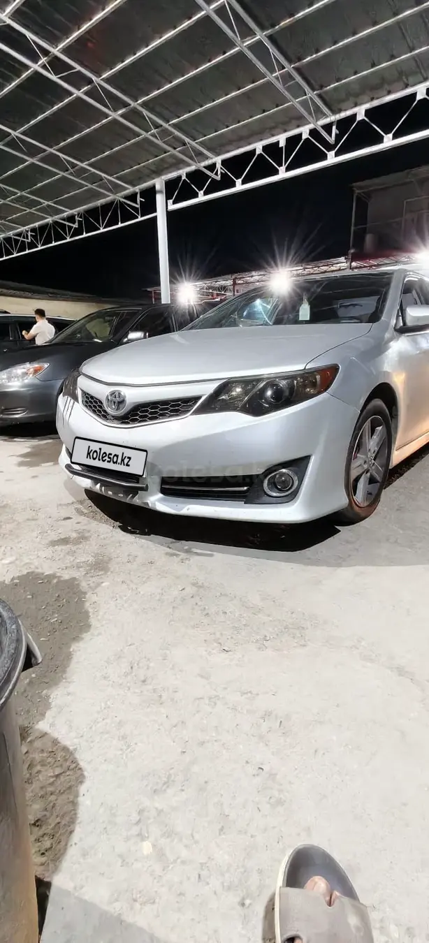 Toyota Camry, 2013