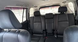 Toyota Land Cruiser Prado 2017 года за 18 500 000 тг. в Уральск – фото 2