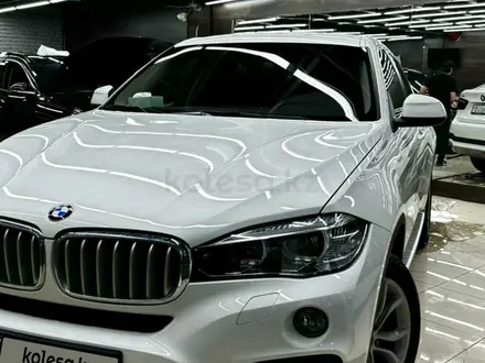 BMW X6 2016 года за 18 500 000 тг. в Астана – фото 2