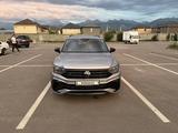 Volkswagen Tiguan 2022 года за 17 490 000 тг. в Алматы – фото 5