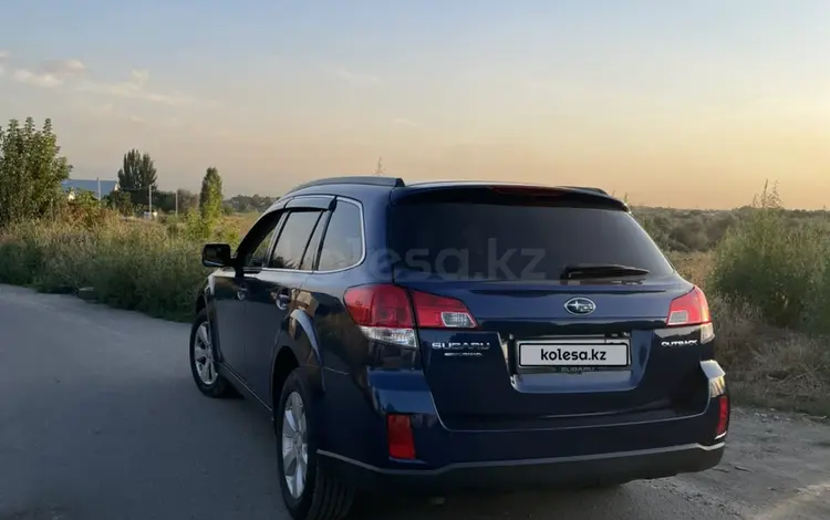 Subaru Outback 2011 годаfor6 700 000 тг. в Алматы