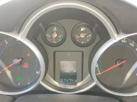 Chevrolet Cruze 2013 года за 4 400 000 тг. в Жезказган – фото 6