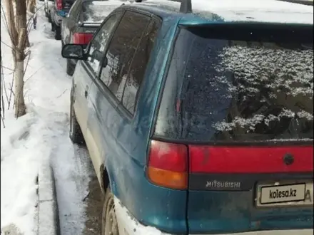 Mitsubishi Space Runner 1995 года за 1 200 000 тг. в Караганда – фото 5