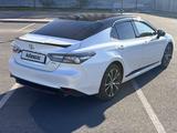 Toyota Camry 2020 годаfor13 800 000 тг. в Астана – фото 3