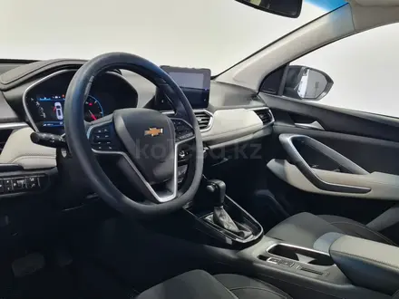 Chevrolet Captiva 2022 года за 8 490 000 тг. в Алматы – фото 15