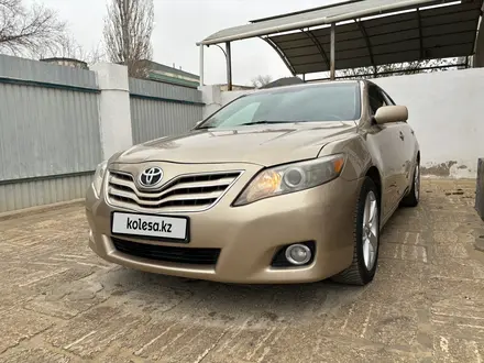 Toyota Camry 2010 года за 6 900 000 тг. в Жанаозен – фото 2