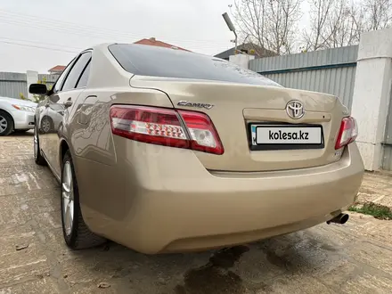 Toyota Camry 2010 года за 6 900 000 тг. в Жанаозен – фото 5