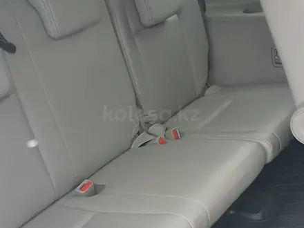 Toyota Highlander 2014 года за 16 000 000 тг. в Актобе – фото 11