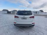 Hyundai Santa Fe 2018 годаүшін8 400 000 тг. в Актобе – фото 3