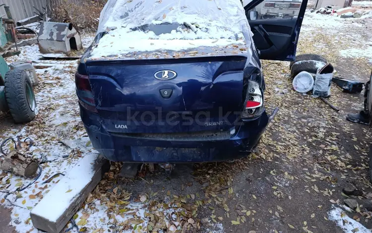 ВАЗ (Lada) Granta 2190 2013 года за 800 000 тг. в Караганда