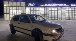 Volkswagen Golf 1993 годаүшін1 600 000 тг. в Уральск
