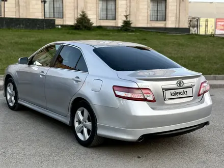 Toyota Camry 2010 года за 6 500 000 тг. в Актобе – фото 6