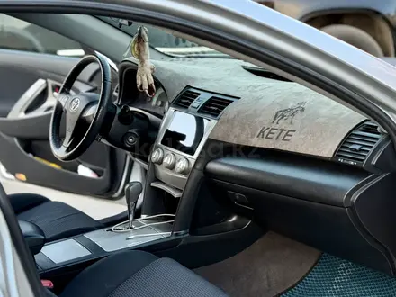 Toyota Camry 2010 года за 6 500 000 тг. в Актобе – фото 8