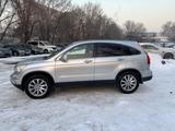 Honda CR-V 2010 годаfor8 500 000 тг. в Алматы – фото 3