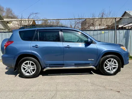 Toyota RAV4 2012 года за 11 500 000 тг. в Алматы