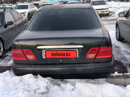 Mercedes-Benz E 200 1996 года за 1 350 000 тг. в Алматы – фото 7