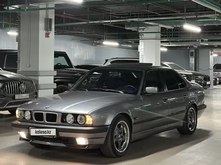 BMW 540 1995 года за 7 500 000 тг. в Астана – фото 2