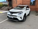 Toyota RAV4 2019 года за 12 700 000 тг. в Петропавловск