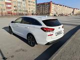 Hyundai i30 2023 года за 10 800 000 тг. в Актобе – фото 4