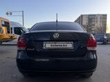 Volkswagen Polo 2015 годаүшін4 500 000 тг. в Караганда – фото 4