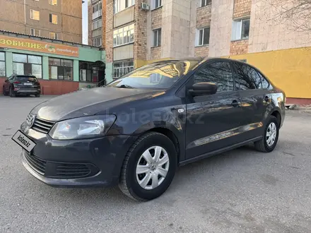 Volkswagen Polo 2015 года за 4 550 000 тг. в Караганда – фото 2