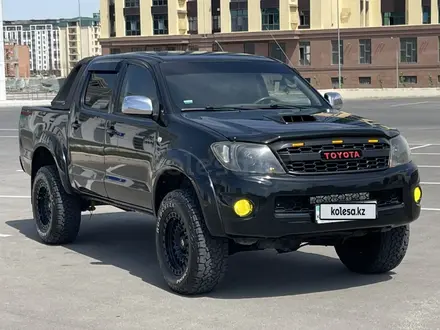 Toyota Hilux 2008 года за 10 500 000 тг. в Актау