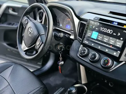 Toyota RAV4 2014 года за 10 100 000 тг. в Атырау – фото 6