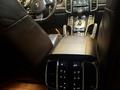 Porsche Cayenne 2012 года за 17 000 000 тг. в Алматы – фото 18