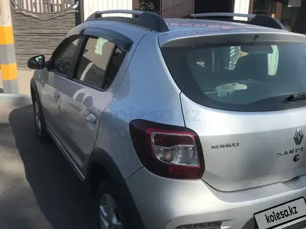 Renault Sandero Stepway 2018 года за 6 100 000 тг. в Караганда – фото 6