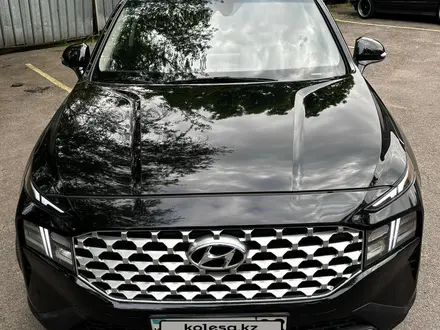 Hyundai Santa Fe 2022 года за 17 000 000 тг. в Алматы – фото 2