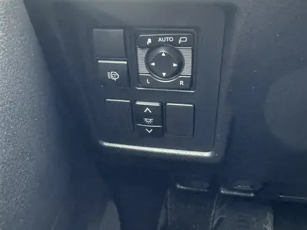 Toyota Land Cruiser Prado 2020 года за 31 000 000 тг. в Актобе – фото 15