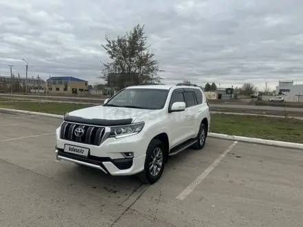 Toyota Land Cruiser Prado 2020 года за 31 000 000 тг. в Актобе