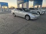 Toyota Camry 2004 годаүшін3 500 000 тг. в Темиртау – фото 2