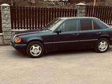 Mercedes-Benz E 280 1991 годаүшін2 400 000 тг. в Талгар – фото 2