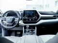 Toyota Highlander 2022 годаүшін22 990 000 тг. в Актау – фото 4