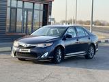 Toyota Camry 2014 годаfor8 700 000 тг. в Шымкент – фото 4