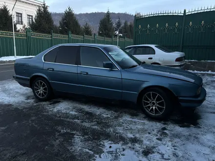 BMW 520 1991 года за 1 300 000 тг. в Алматы