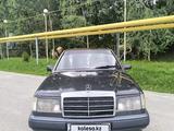 Mercedes-Benz E 260 1990 года за 1 300 000 тг. в Алматы – фото 5