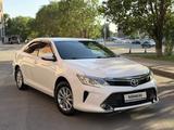 Toyota Camry 2015 года за 10 300 000 тг. в Семей