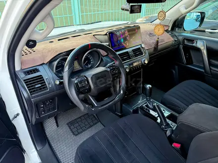 Toyota Land Cruiser Prado 2017 года за 18 500 000 тг. в Актау – фото 16