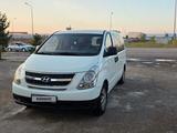 Hyundai H-1 2011 года за 5 800 000 тг. в Астана