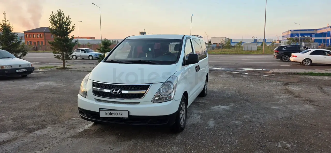 Hyundai H1, 2011