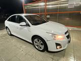Chevrolet Cruze 2014 года за 2 200 000 тг. в Атырау – фото 3