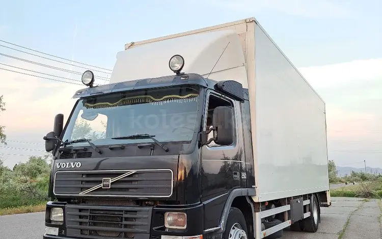 Volvo  FM 1999 годаүшін8 500 000 тг. в Тараз