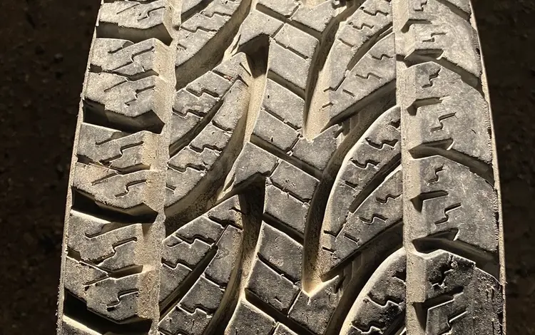 Шина 215/75R15 (1шт) за 15 000 тг. в Актау