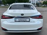 Lexus ES 250 2021 годаүшін21 700 000 тг. в Астана – фото 4